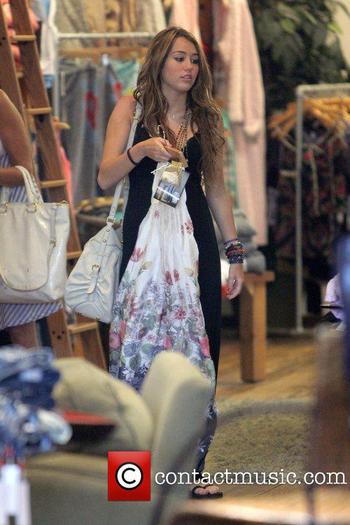 Miley Cyrus (362)
