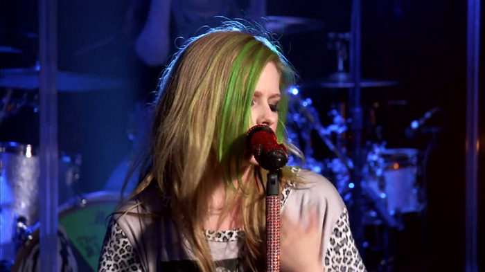 Avril Lavigne - What The Hell (AOL Sessions) 1017 - Avril - Lavigne - AOL - Session - What - The - Hell - Caps - Part 03