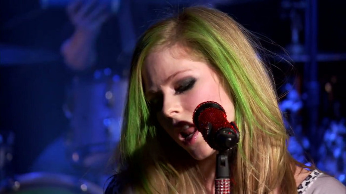 Avril Lavigne - What The Hell (AOL Sessions) 1062