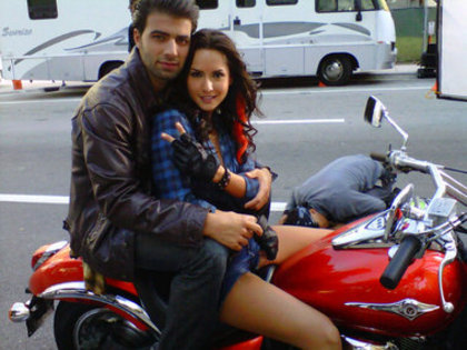 carmen villalobos y jencarlos canela - poze actori latino-americani