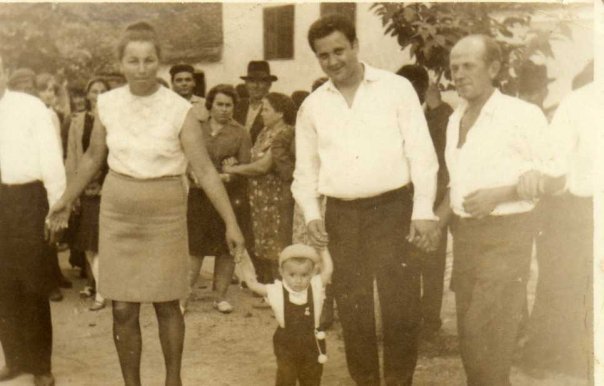 Dorina,Nicu si Dorin