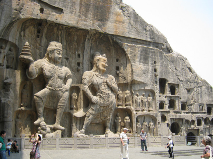 Grotele de la Longmen