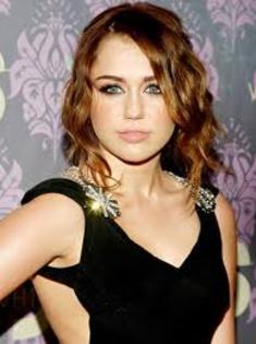 miley cyrus propriul rol - banda desenata