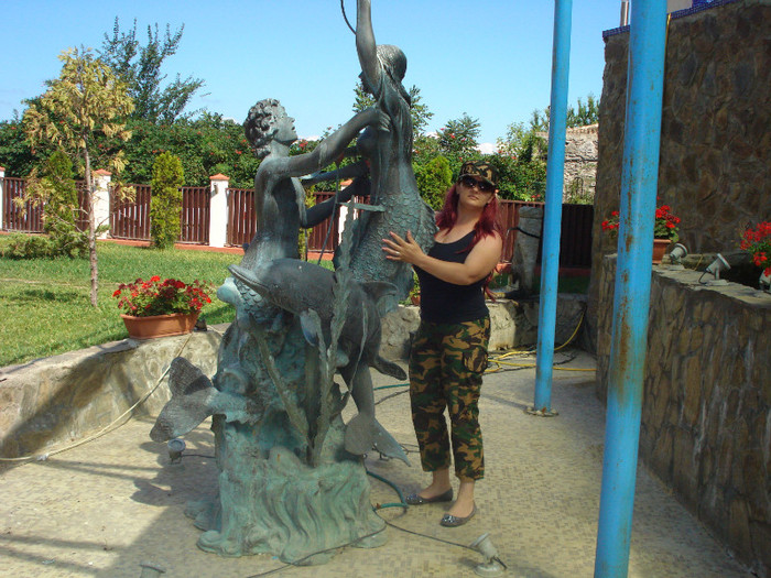 CE TALIE AVETI D-NA SIRENA:)))