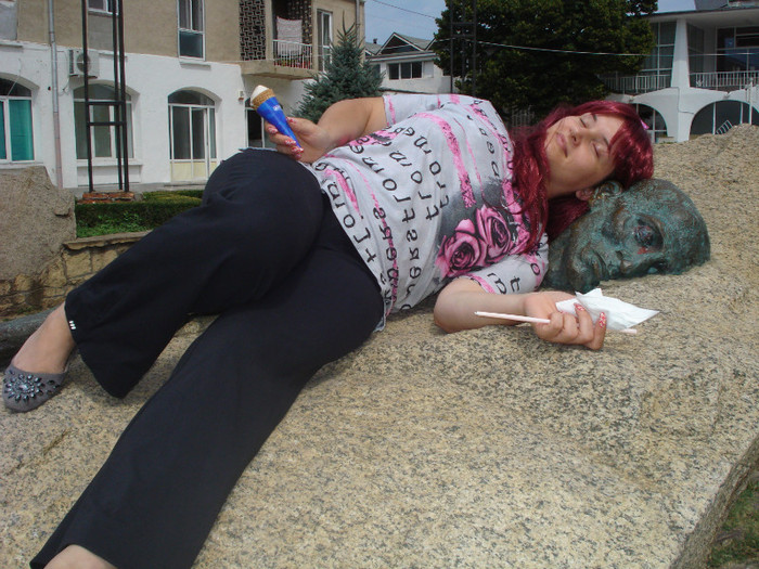 MI-AM GASIT STRAMOSII:))