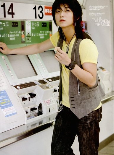 lee_jun_ki_by_poohinme