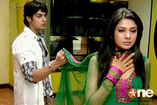 281361_251705361521838_109932945699081_1022008_5948615_n - xxKaran Wahi si Jennifer Winget- Siddhant si Ridhimaxx