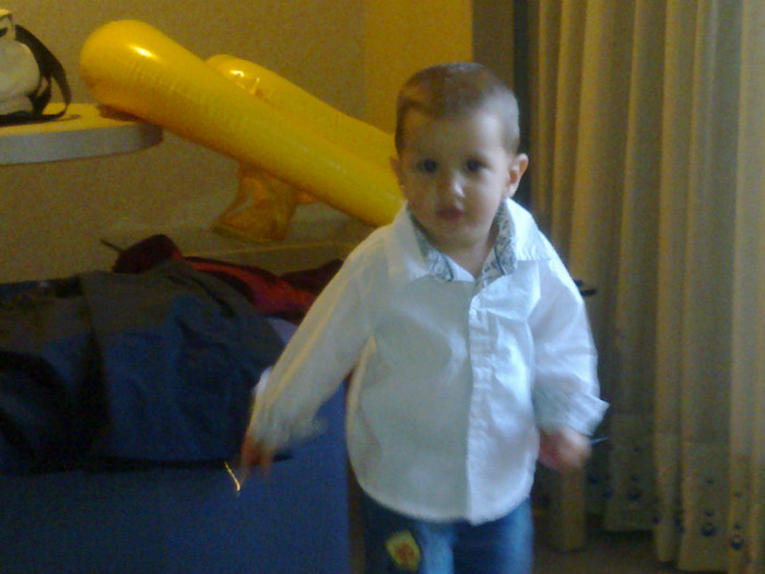 m-am pus la càmasà,plec la fete