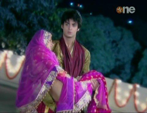 284547_253742061318168_109932945699081_1030291_4971457_n - xxKaran Wahi si Jennifer Winget- Siddhant si Ridhimaxx