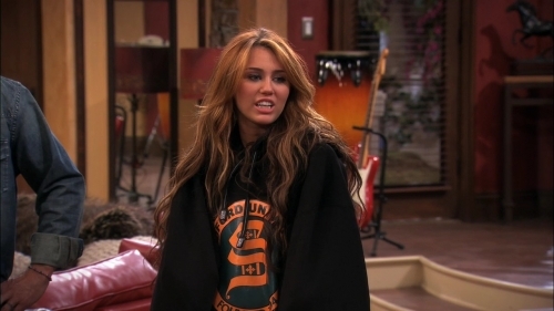 Miley Cyrus (158)