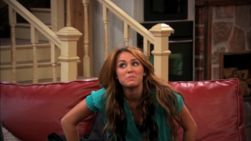 Miley Cyrus (206)