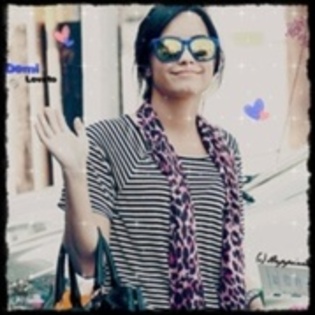 30 - DEMI LOVATO my idol