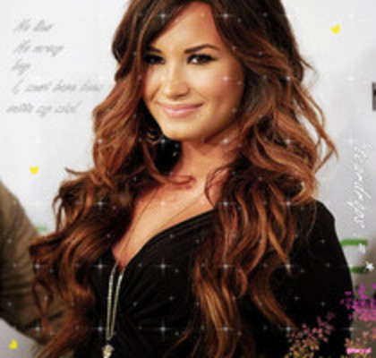  - DEMI LOVATO my idol