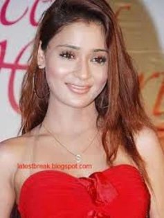 33644795_VHOPKRSYS - sara khan