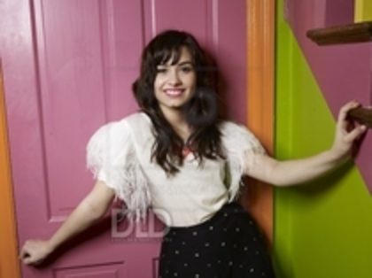 16186341_DCRSURPTL - DEMI LOVATO my idol