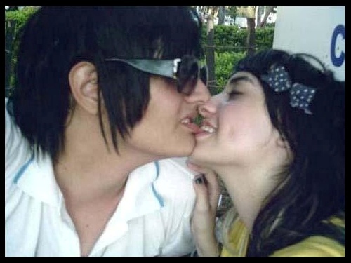 3269688134_4a071ed4d6