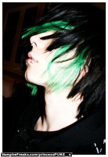 im-thinking-about-dying-hair--large-msg-119359636713