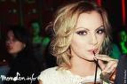 imagesCA2H2FE6 - Alexandra Stan