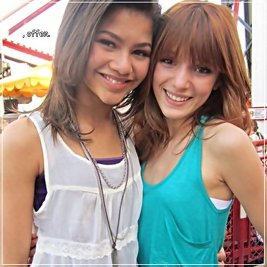 43942704 - album Bella and Zendaya