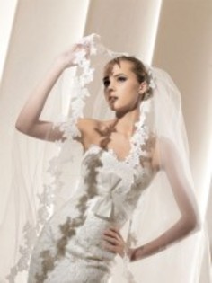 rochie_de_mireasa_danesa_a__29935_thumb[1] - rochi de mireasa