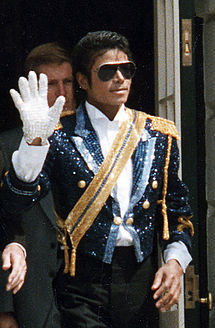 215px-Michael_Jackson_1984