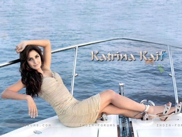 16256-katrina-kaif