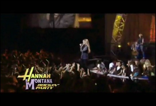 bscap0068 - Hannah Montana Bigger Than Us Music Video