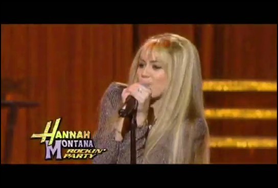 bscap0133 - Hannah Montana Bigger Than Us Music Video