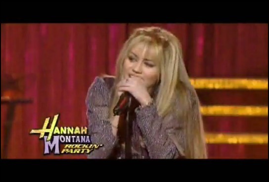 bscap0150 - Hannah Montana Bigger Than Us Music Video