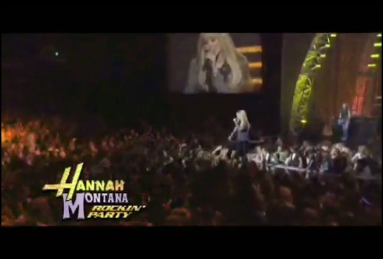 bscap0174 - Hannah Montana Bigger Than Us Music Video
