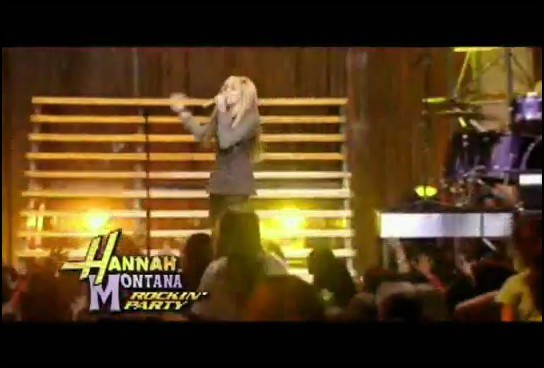 bscap0206 - Hannah Montana Bigger Than Us Music Video