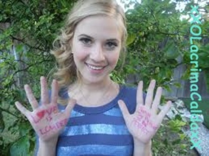 Love is louder than the pressure to be perfect - x-x Love is louder than the pressure to be perfect