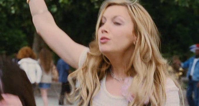 Katie Cassidy (93)