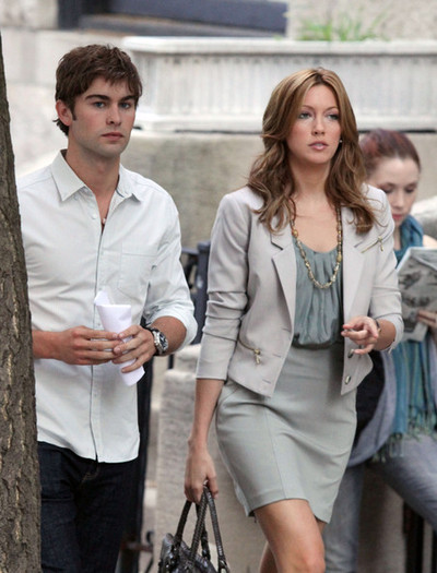 Katie Cassidy (121)