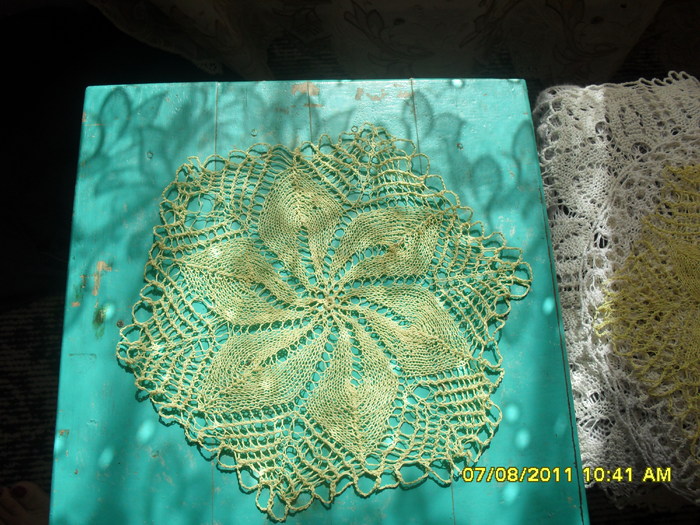 SAM_2870 - Mama si toate creatiile ei de mileuri artizanale
