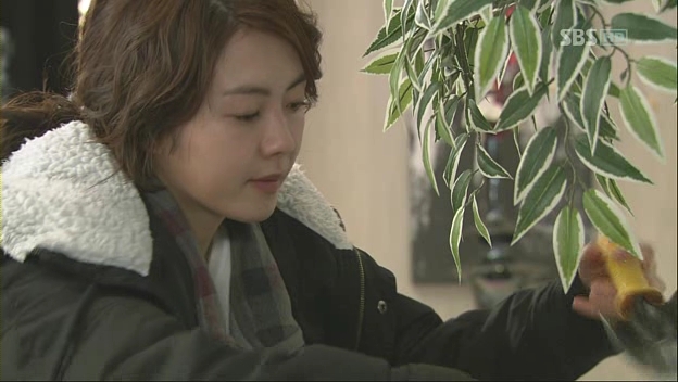 SBSs-49-Days_175 - Song Yi Kyung