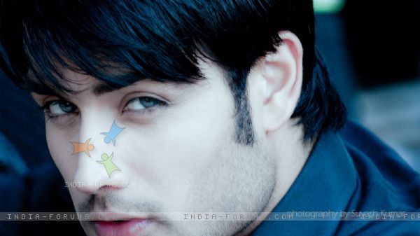 117554-vivian-dsena