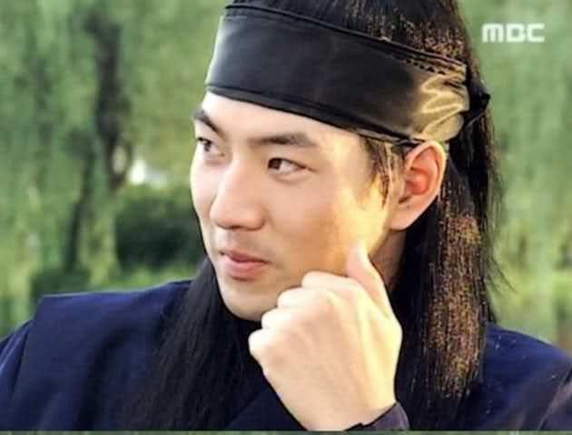 2955ytl - Song Il Gook - mooolte poze