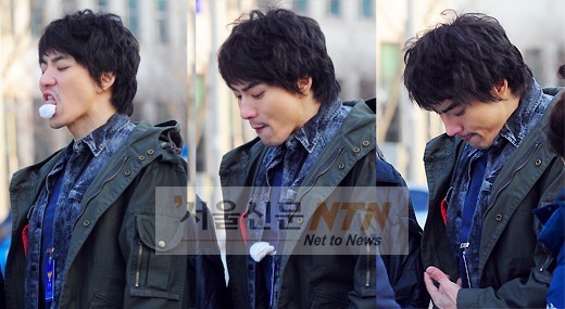 20110125129594367010147 - Song Il Gook - mooolte poze