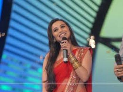 images (5) - Rani Mukherjee-2011