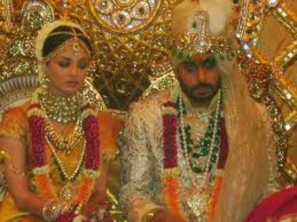 images (2) - Aishwarya Ray Wedding