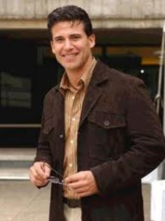 images (48) - Jorge Aravena