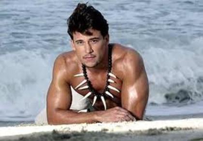 images (52) - Jorge Aravena