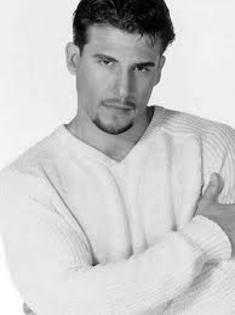 images (58) - Jorge Aravena