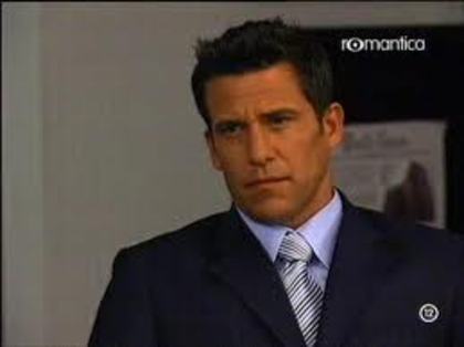 images (72) - Jorge Aravena