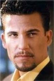 images (75) - Jorge Aravena