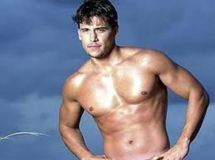 images (80) - Jorge Aravena