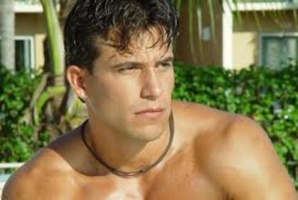 images (88) - Jorge Aravena