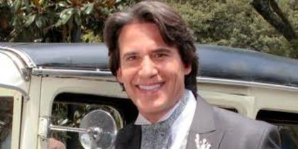 images (99) - Jorge Aravena