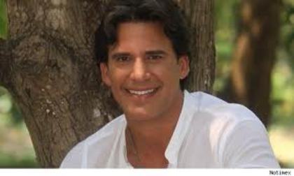 images (21) - Jorge Aravena